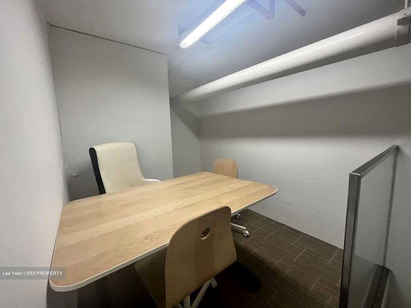 The Adelphi (D6), Office #568022531